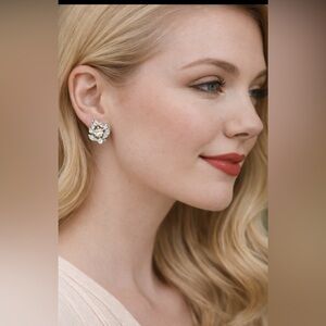 ✨ Vintage Bogoff Rhinestone Leaf Clip-On Earrings